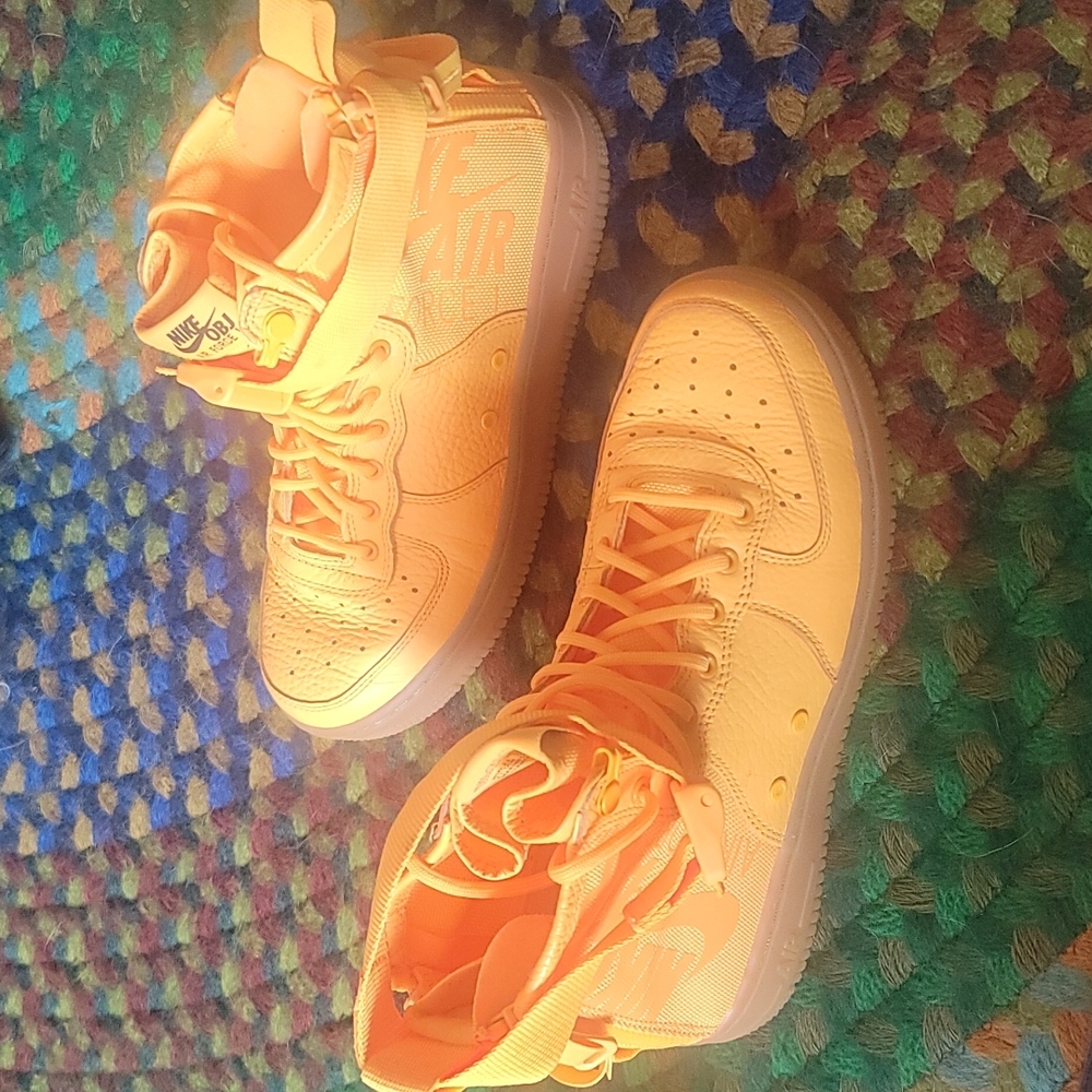Nike SF Air Force 1 Mid OBJ 5.5